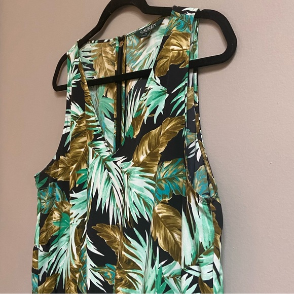 Lauren Ralph Lauren Palm Fronds Tropical Print Jumpsuit, Size 14 - Picture 7 of 16
